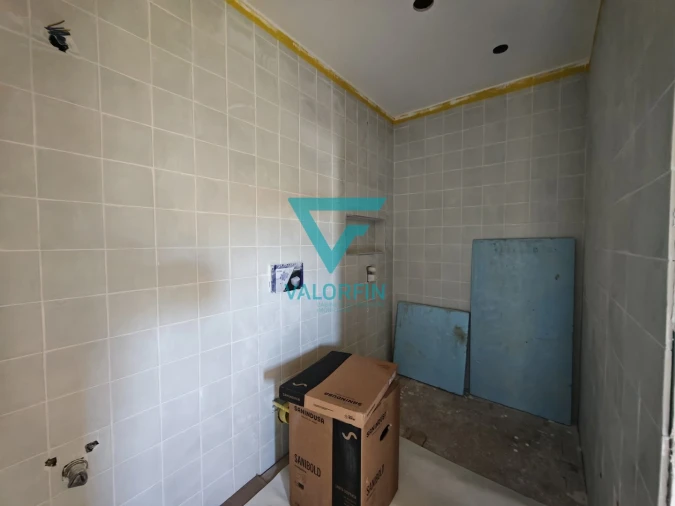 Moradia T3 para Venda em Abiul Foto 20