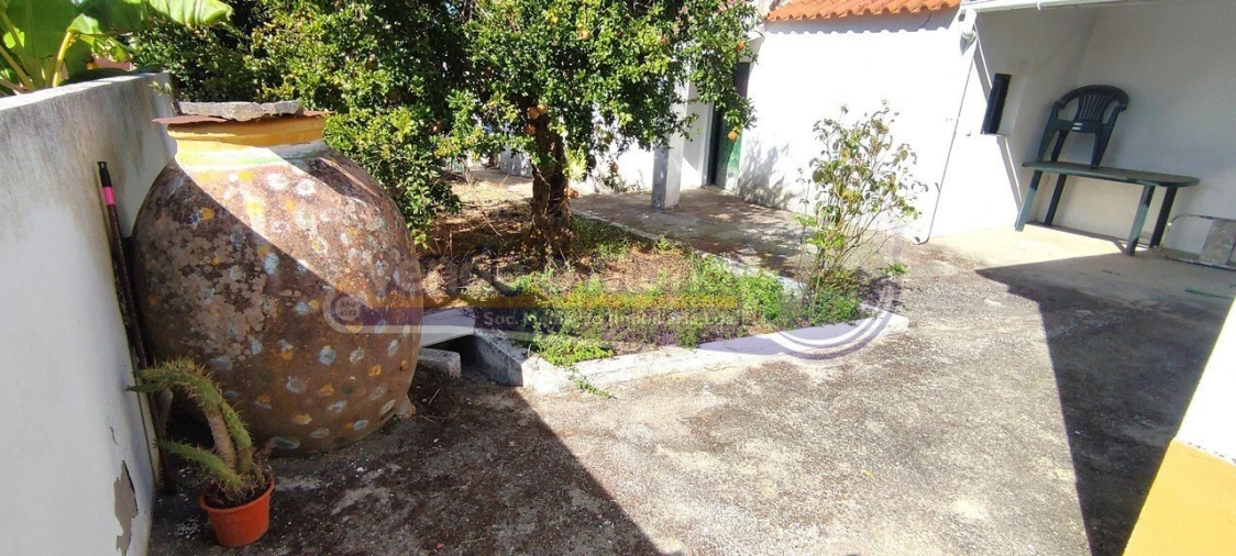 Moradia T2 para Venda em Cabeção Foto 15