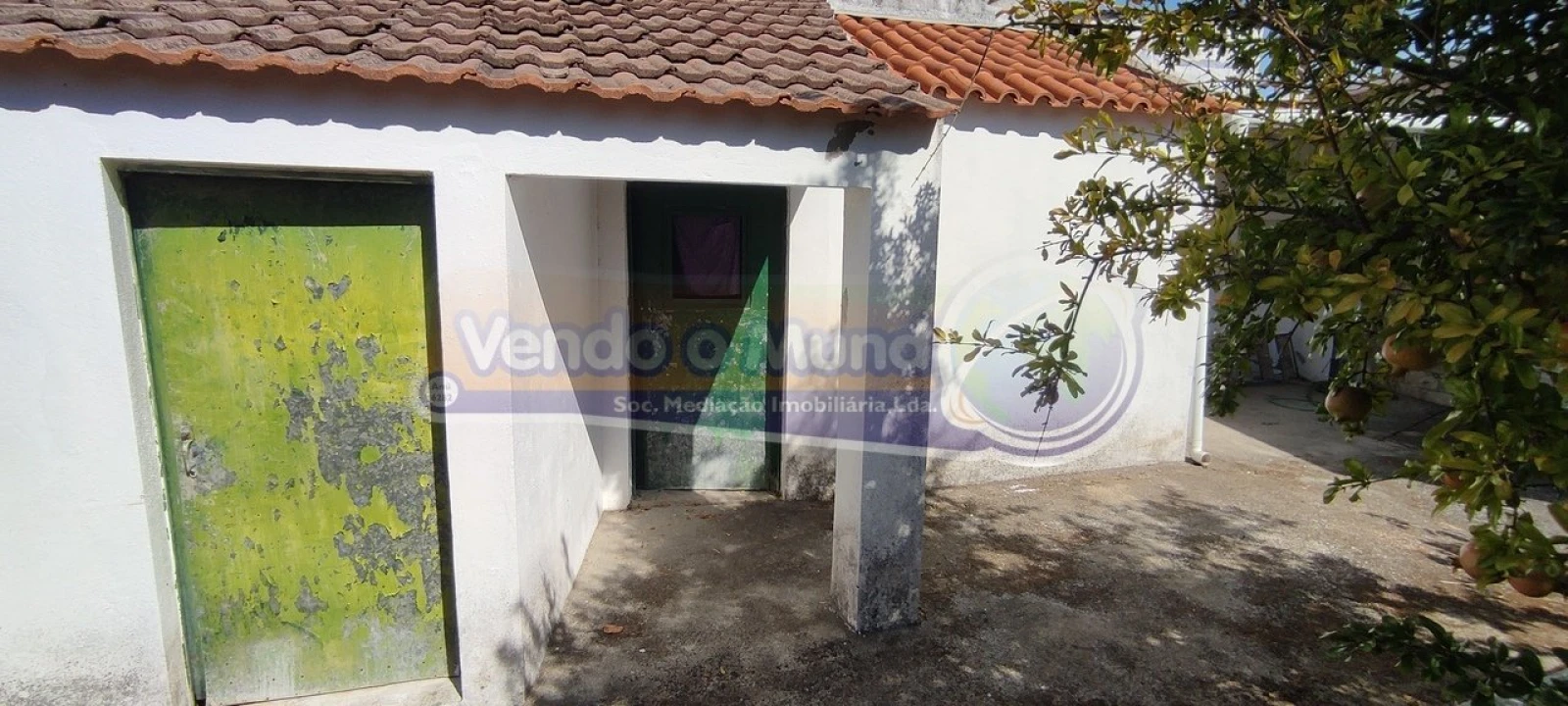 Moradia T2 para Venda em Cabeção Foto 17