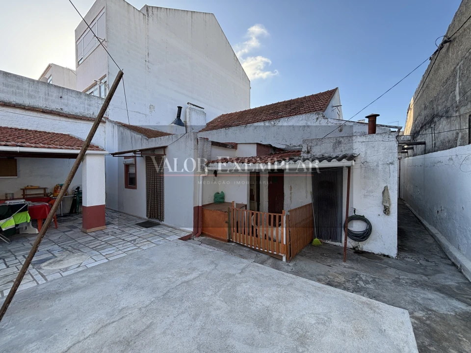 Moradia T9 para Venda em Montijo e Afonsoeiro Foto 2