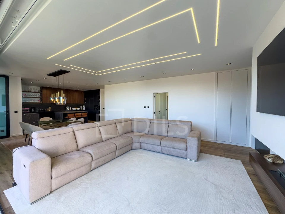 Moradia T4 para Venda em Santo Isidoro Foto 9