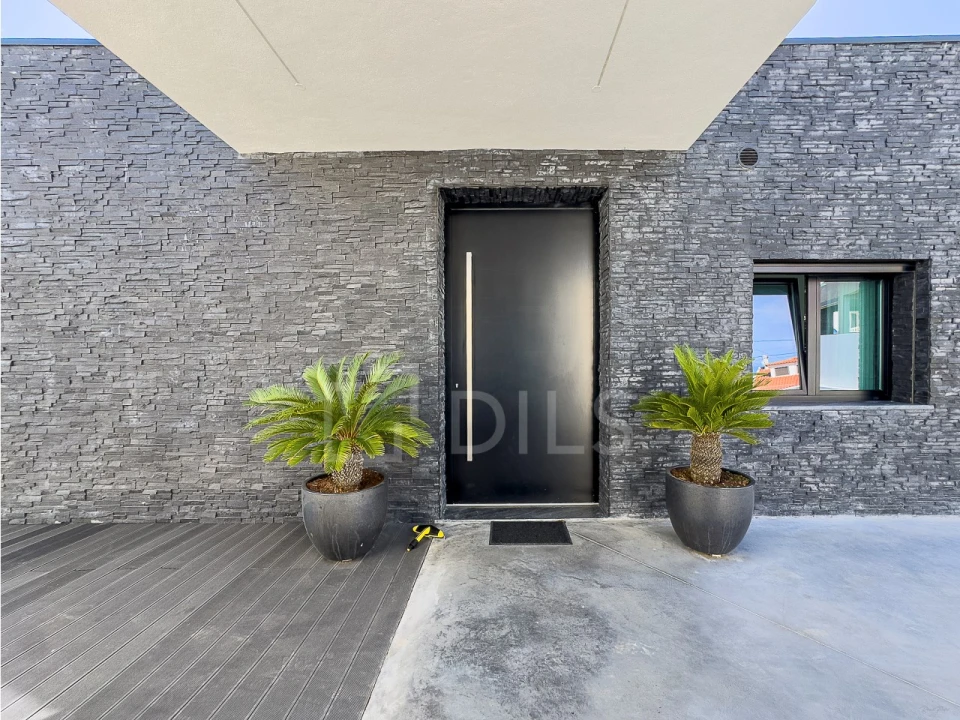 Moradia T4 para Venda em Santo Isidoro Foto 12