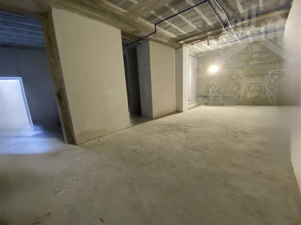 Loja para Arrendamento em Cedofeita, Santo Ildefonso, Sé, Miragaia, São Nicolau e Vitória Foto 7