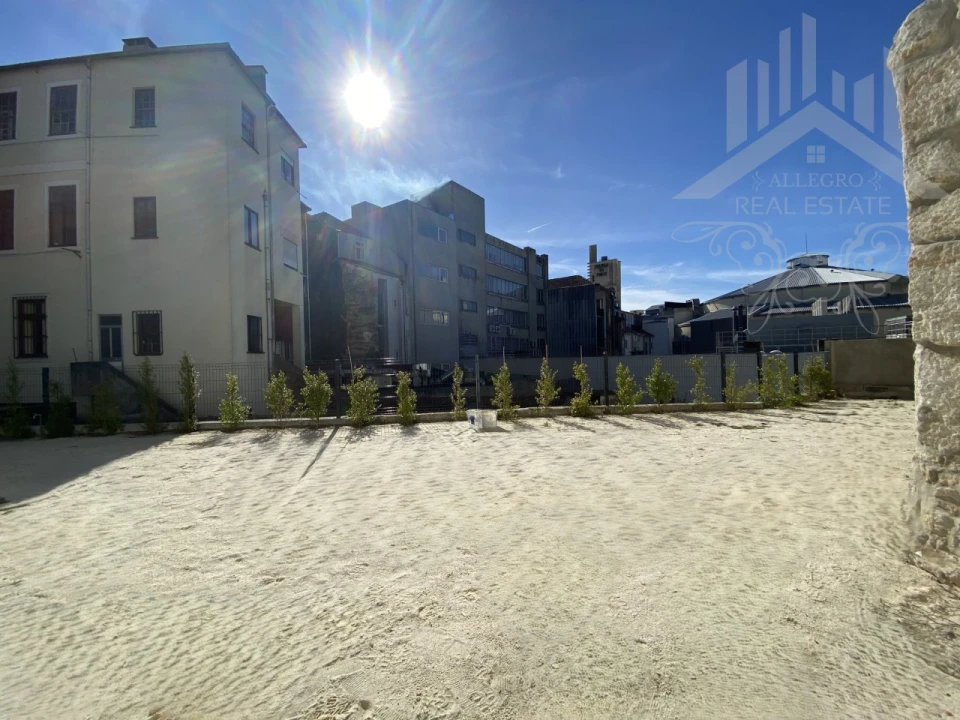 Loja para Arrendamento em Cedofeita, Santo Ildefonso, Sé, Miragaia, São Nicolau e Vitória Foto 18