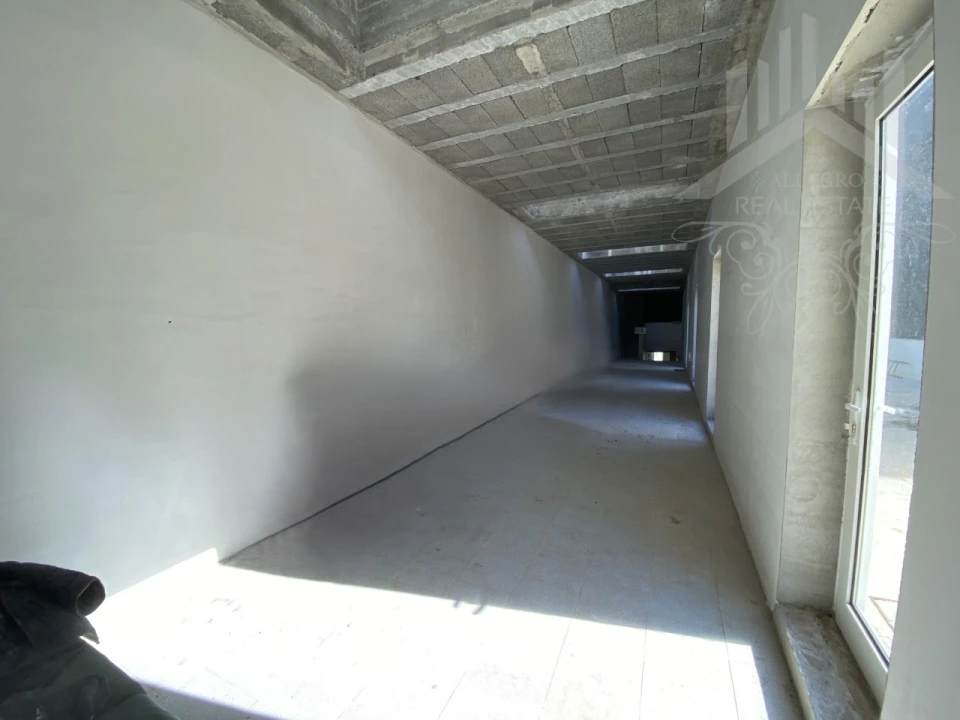 Loja para Arrendamento em Cedofeita, Santo Ildefonso, Sé, Miragaia, São Nicolau e Vitória Foto 21