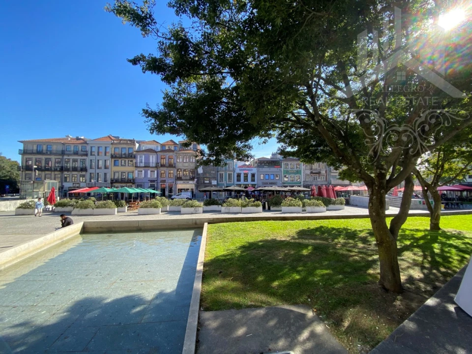 Loja para Arrendamento em Cedofeita, Santo Ildefonso, Sé, Miragaia, São Nicolau e Vitória Foto 25