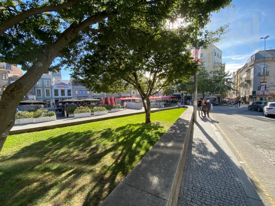Loja para Arrendamento em Cedofeita, Santo Ildefonso, Sé, Miragaia, São Nicolau e Vitória Foto 27