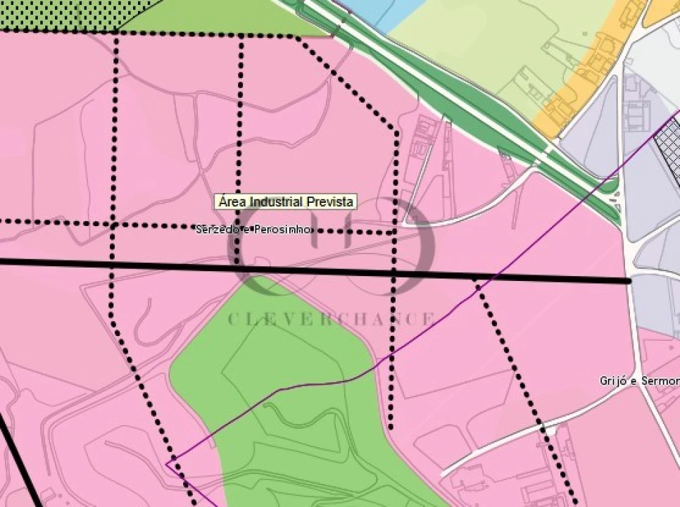 Terreno Comércio / Armazém para Venda em Serzedo e Perosinho Foto 2