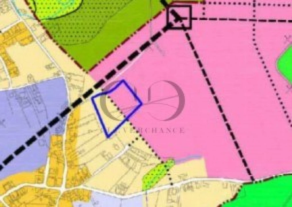 Terreno Comércio / Armazém para Venda em Serzedo e Perosinho Foto 3