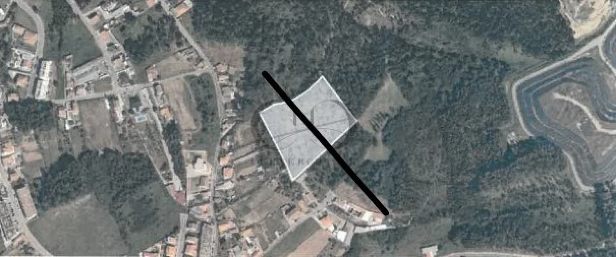 Terreno Comércio / Armazém para Venda em Serzedo e Perosinho Foto 4