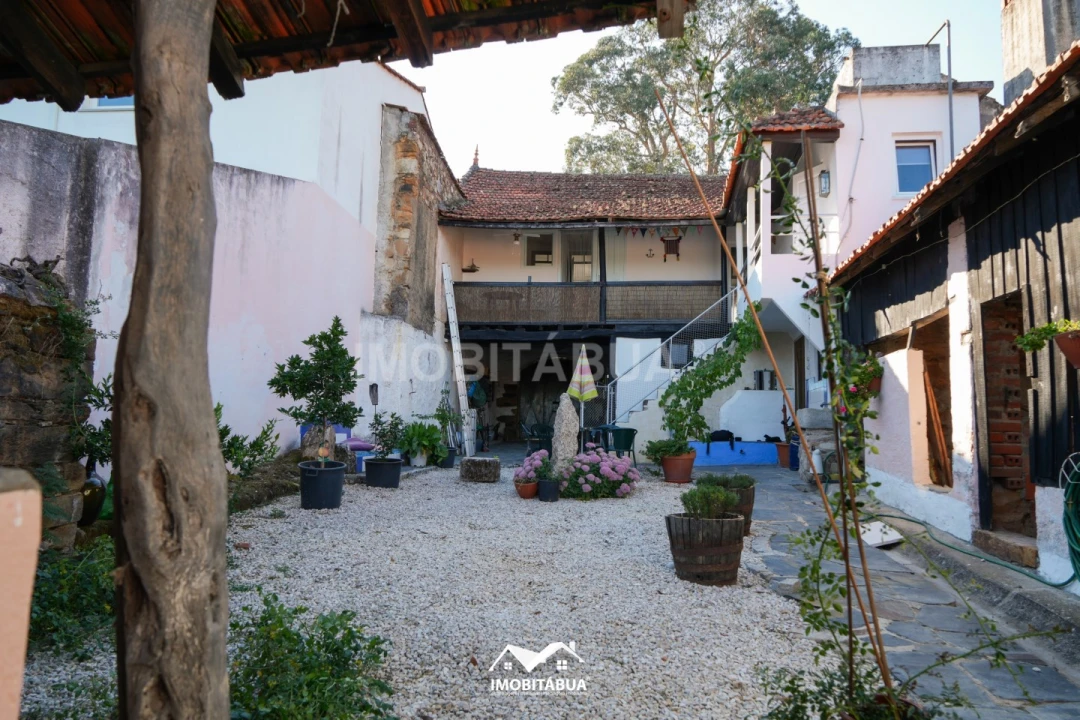 Moradia T4 para Venda em Ázere e Covelo Foto 28