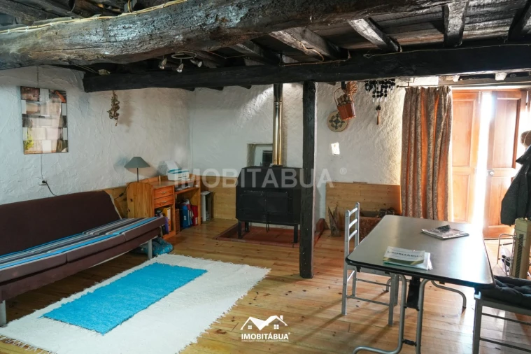 Moradia T4 para Venda em Ázere e Covelo Foto 5