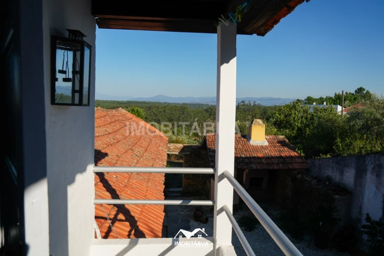 Moradia T4 para Venda em Ázere e Covelo Foto 38