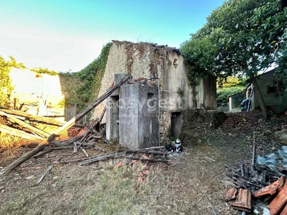 Moradia T2 para Venda em Chãos Foto 7