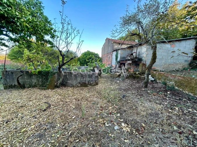 Moradia T2 para Venda em Chãos Foto 26