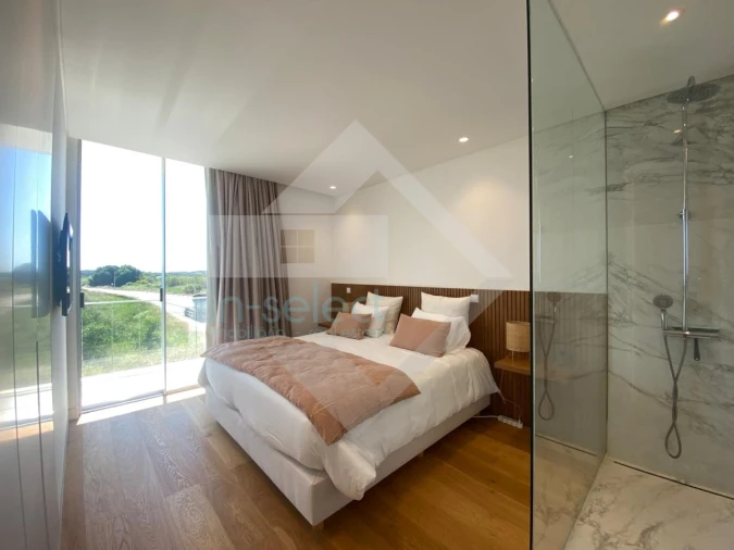 Apartamento T3 para Venda em Quarteira Foto 12