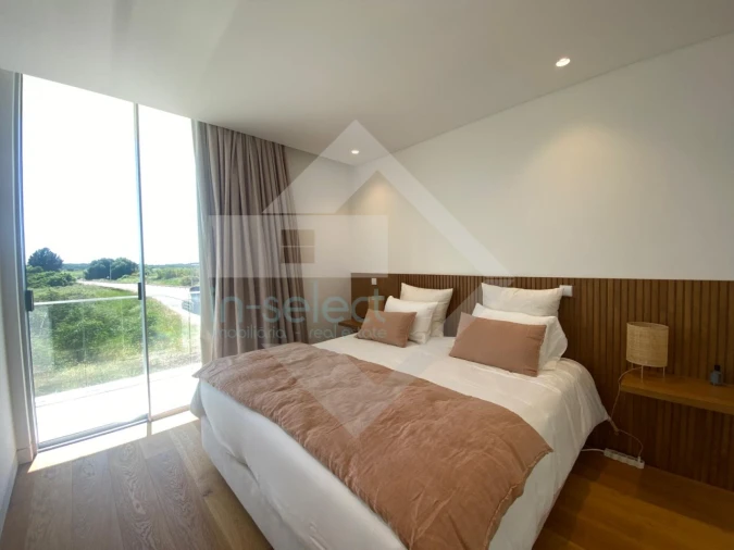 Apartamento T3 para Venda em Quarteira Foto 13