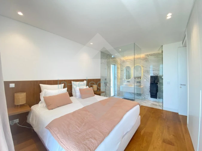 Apartamento T3 para Venda em Quarteira Foto 15