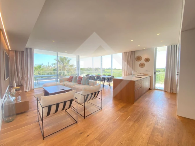 Apartamento T3 para Venda em Quarteira Foto 1