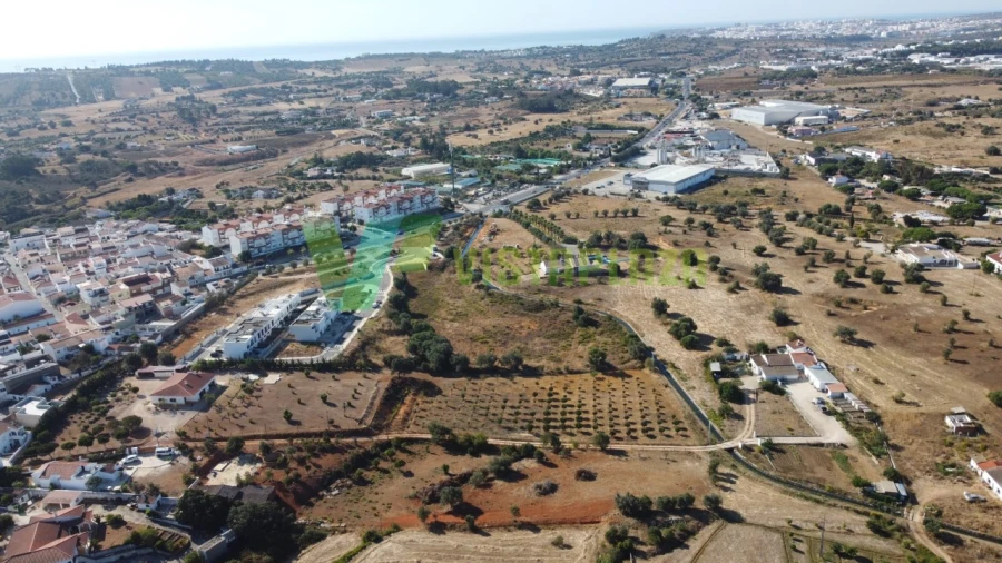 Terreno Misto para Venda em Odiaxere Foto 11