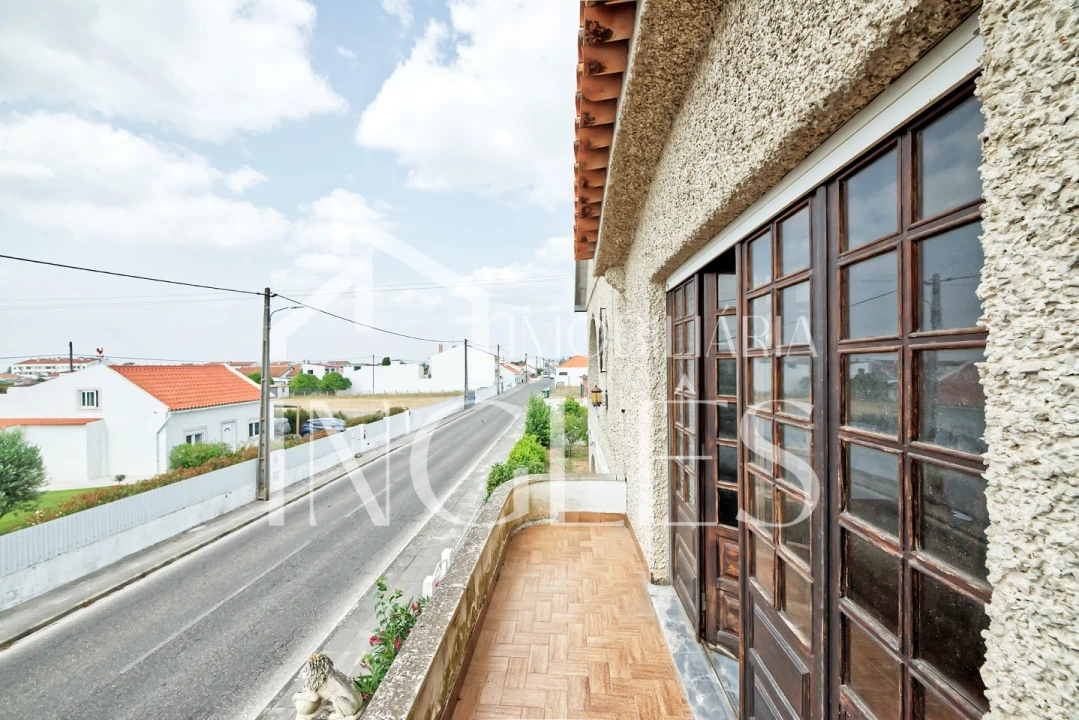 Moradia T3 para Venda em Fazendas de Almeirim Foto 28