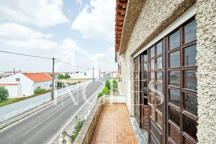 Moradia T3 para Venda em Fazendas de Almeirim Foto 28