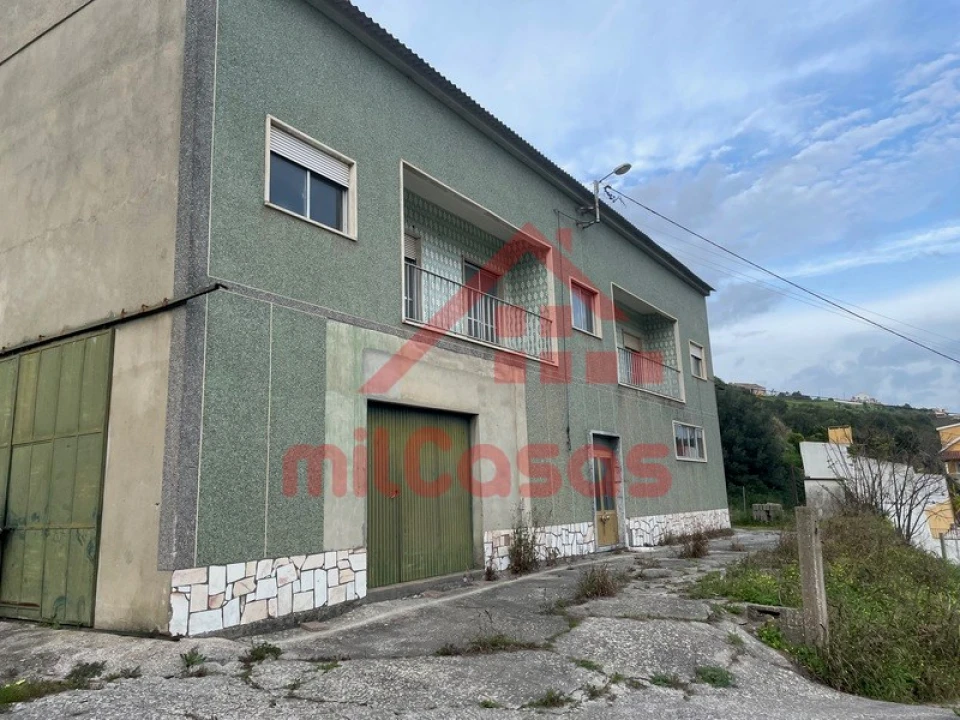 Prédio para Venda em Santa Maria, São Pedro e Matacães Foto 8