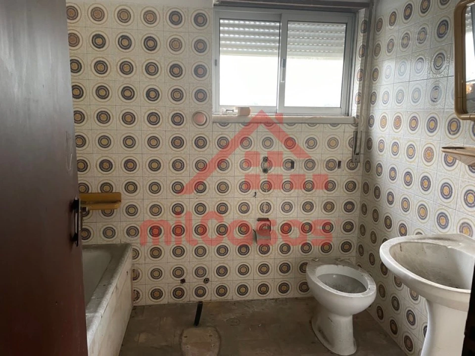 Prédio para Venda em Santa Maria, São Pedro e Matacães Foto 17