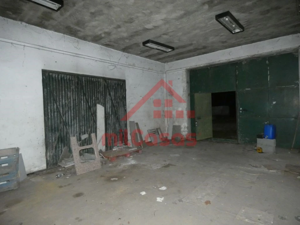 Prédio para Venda em Santa Maria, São Pedro e Matacães Foto 25