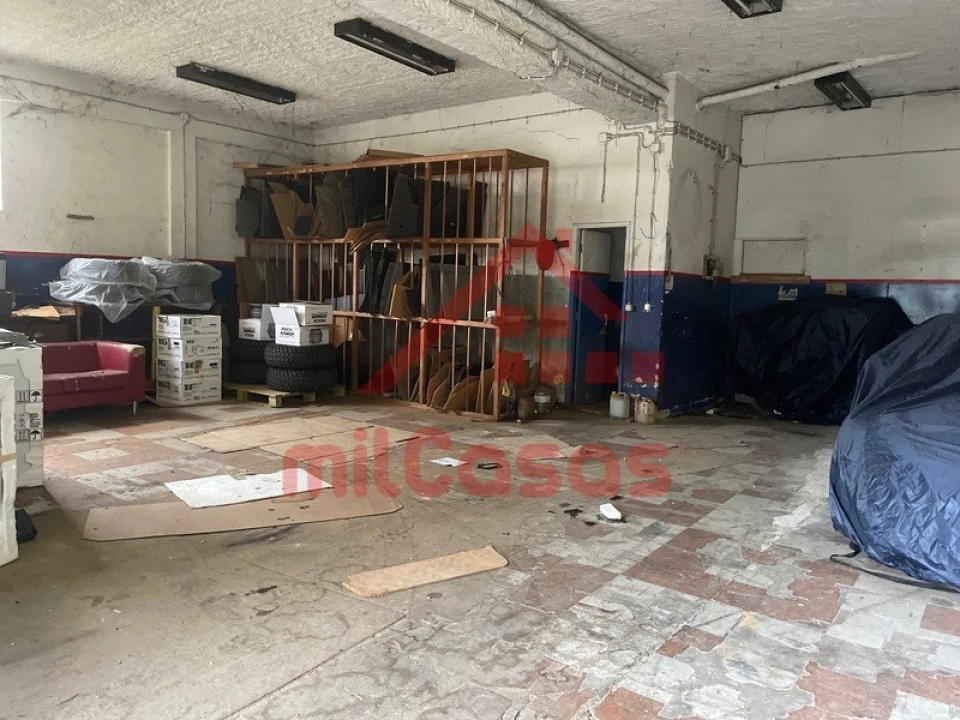 Prédio para Venda em Santa Maria, São Pedro e Matacães Foto 26