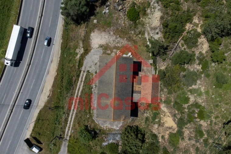 Prédio para Venda em Santa Maria, São Pedro e Matacães Foto 31