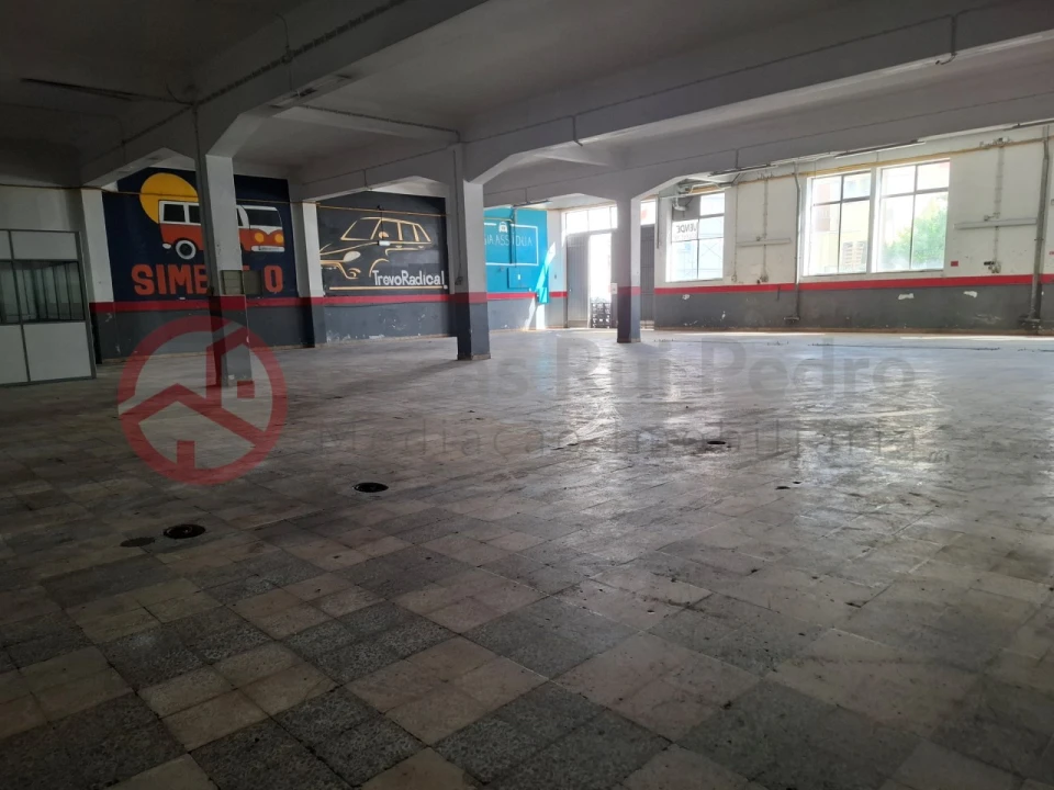 Armazém para Venda em Amora Foto 12