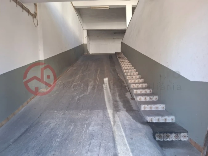 Armazém para Venda em Amora Foto 13