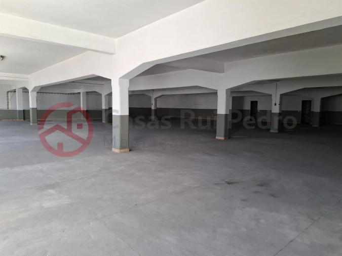 Armazém para Venda em Amora Foto 17