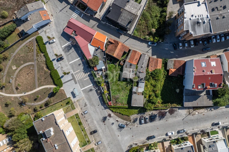 Moradia T3 para Venda em Cidade da Maia Foto 8