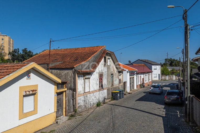 Moradia T3 para Venda em Cidade da Maia Foto 11