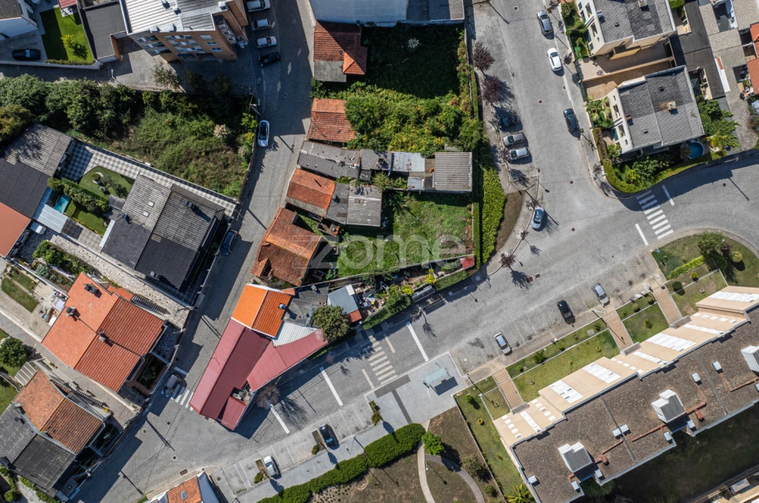Moradia T3 para Venda em Cidade da Maia Foto 44