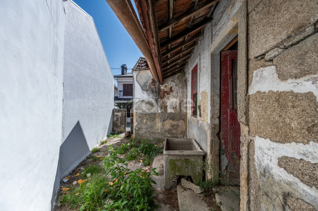 Moradia T3 para Venda em Cidade da Maia Foto 18