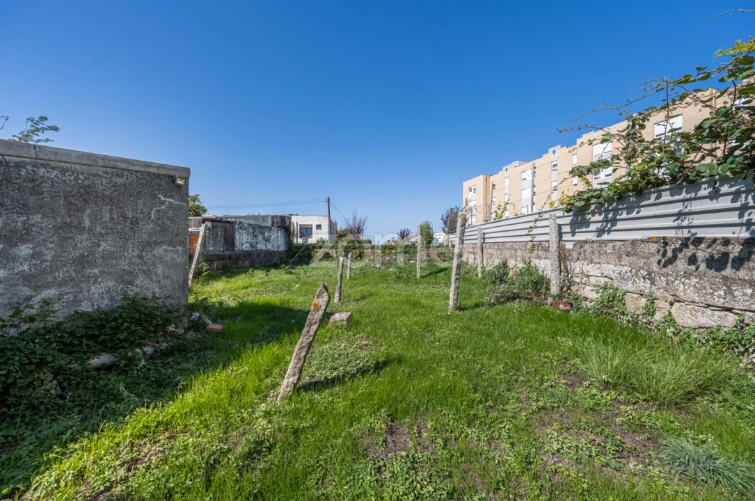Moradia T3 para Venda em Cidade da Maia Foto 20