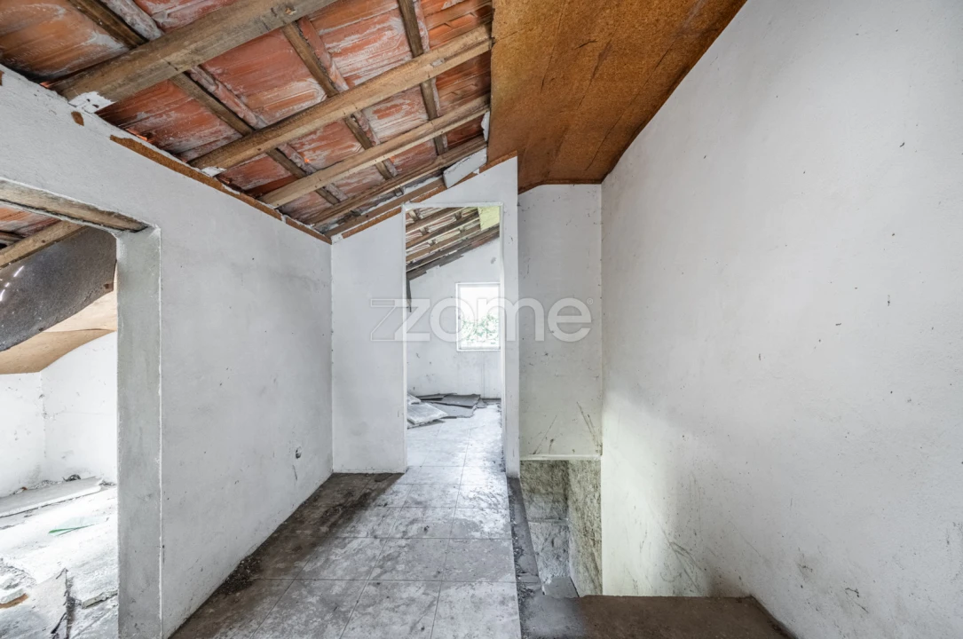 Moradia T3 para Venda em Cidade da Maia Foto 28