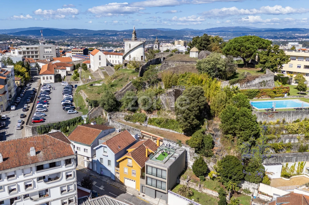Moradia T3 para Venda em São Vicente (Braga) Foto 40