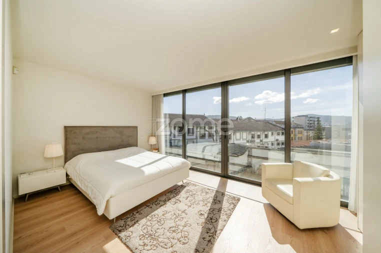 Moradia T3 para Venda em São Vicente (Braga) Foto 33