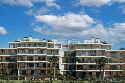 Apartamento T4 para Venda em Carcavelos e Parede