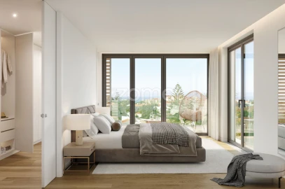 Apartamento T4 para Venda em Carcavelos e Parede
