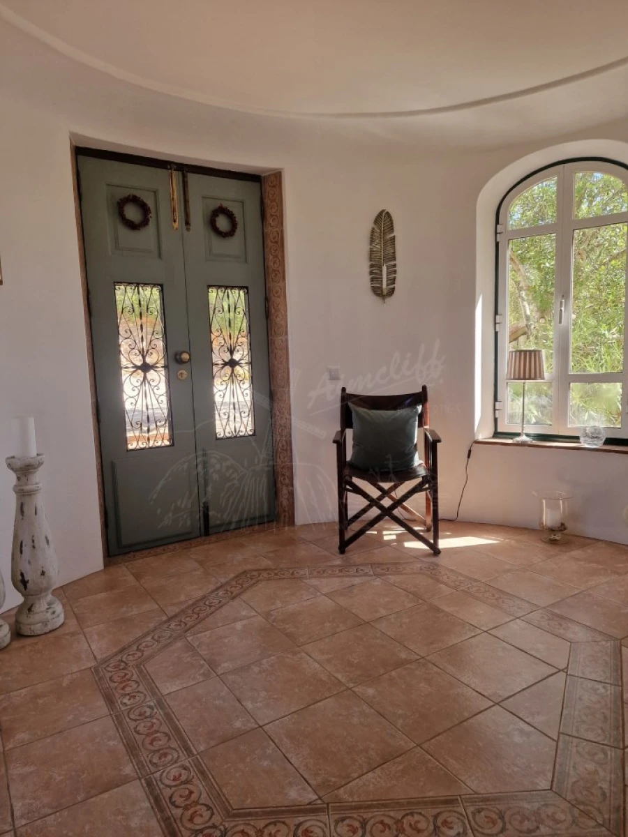 Moradia T5 para Venda em Santa Catarina da Fonte do Bispo Foto 18