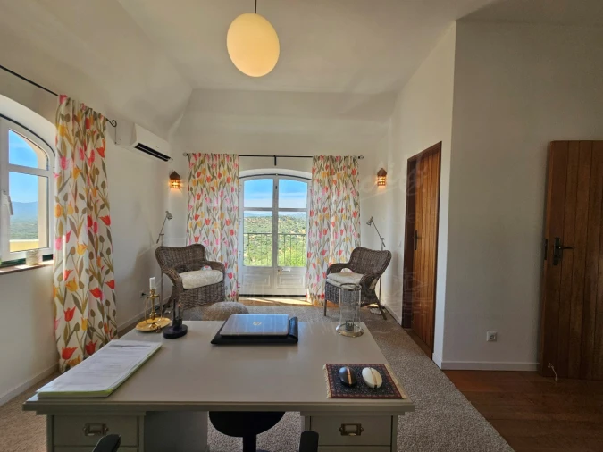 Moradia T5 para Venda em Santa Catarina da Fonte do Bispo Foto 21