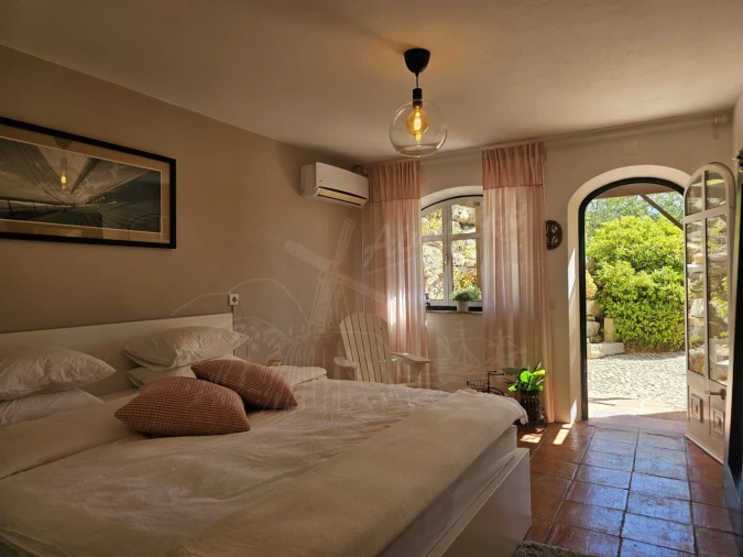 Moradia T5 para Venda em Santa Catarina da Fonte do Bispo Foto 24