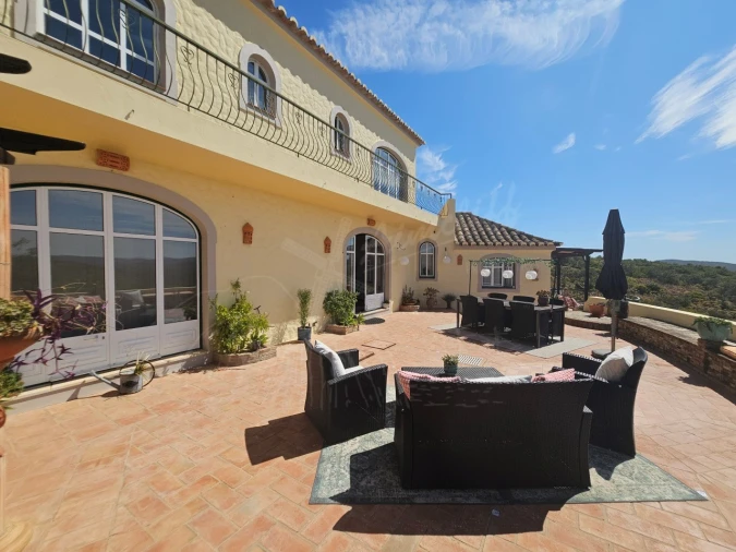 Moradia T5 para Venda em Santa Catarina da Fonte do Bispo Foto 33