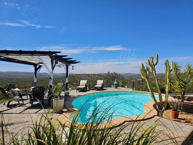 Moradia T5 para Venda em Santa Catarina da Fonte do Bispo Foto 43