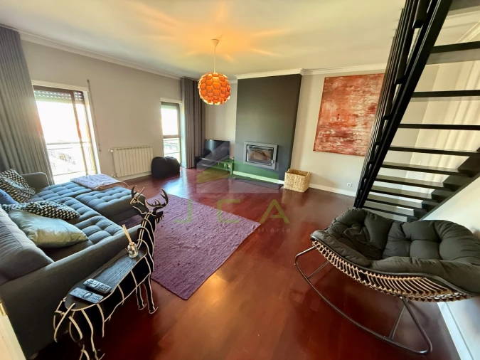 Apartamento T5 para Arrendamento em Leiria, Pousos, Barreira e Cortes Foto 4